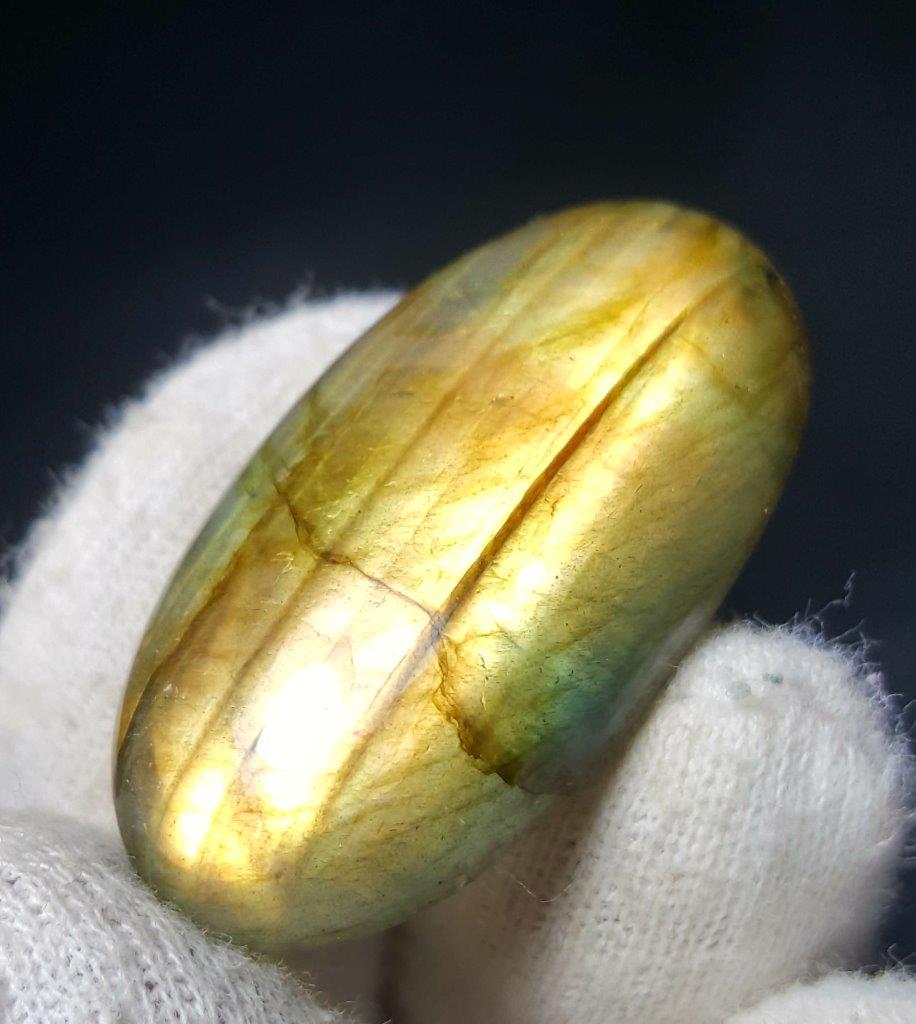 36x24x7.5 mm Purple Fire Labradorite Purple Fire (1 of 2)