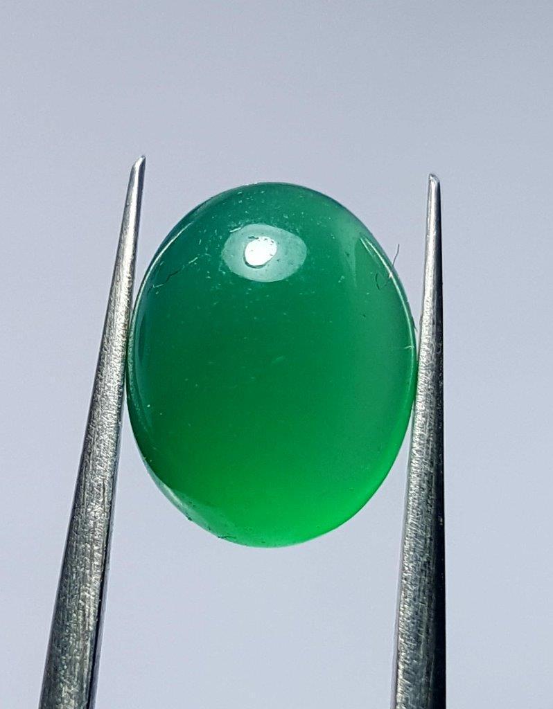 3 Carats Emerald Green Natural Chalcedony Agate Cab (1 of 2)
