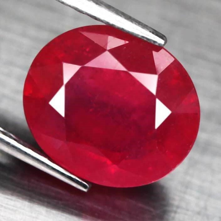 1,32 cts Untreadted Unheated Natural Oval Pink Ruby (1 of 3)