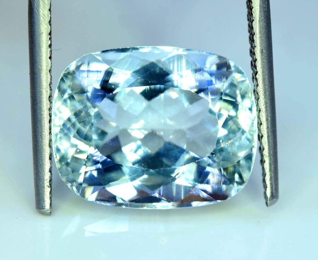 Aquamarine , Natural Aquamarine Gemstone , Aquamarine: Handmade Material Gem type: Aquamarine Dimensions Carat weight: 13.30 Description Aquamarine , Natural Aquamarine Gemstone , Aquamarine Cut Stone