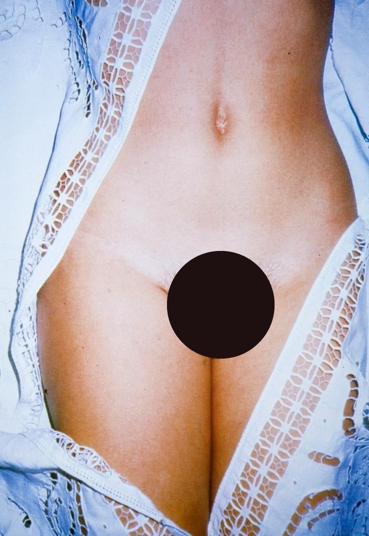 Franco Fontana,Nude No.42: Artist: Franco Fontana Title: Nude No.42 Date Printed: 1984 Medium: Photo Litho with Copyright 1984 Franco Fontana Printer Location: Japan Dimensions: 20x28.7 cm - 7.87x11.3 inch Additional Informatio