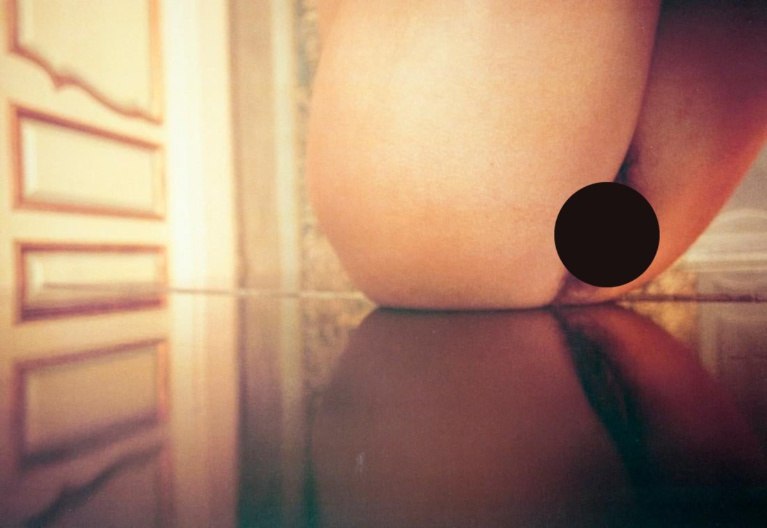 Franco Fontana,Nude No.54: Artist: Franco Fontana Title: Nude No.54 Date Printed: 1984 Medium: Photo Litho with Copyright 1984 Franco Fontana Printer Location: Japan Dimensions: 20x28.7 cm - 7.87x11.3 inch Additional Informatio