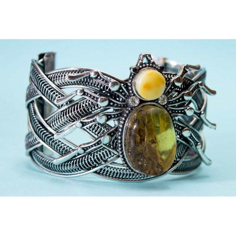 58 g. spider bracelet of natural Baltic amber: Weight: 58 gram Size: 12x44x71 mm Length: 650 mm Stone: 100% natural Baltic amber Treatment: no Condition: as on the photo (please check condition, can be amber damage) Tested 100% natural Baltic ambe