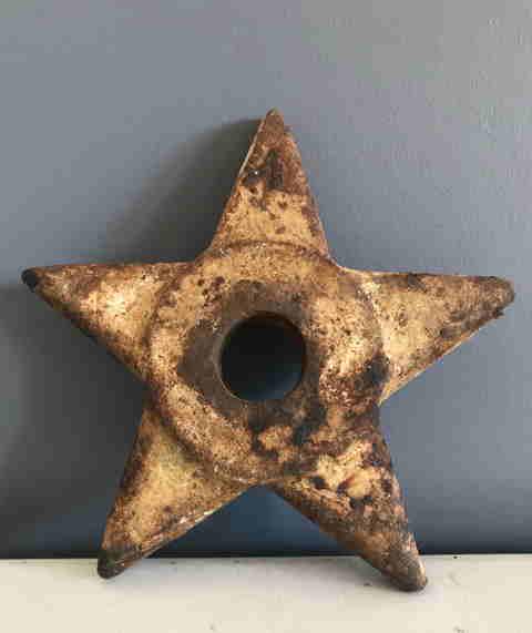 Cast Iron 5-Point Barn Star (1 of 3)