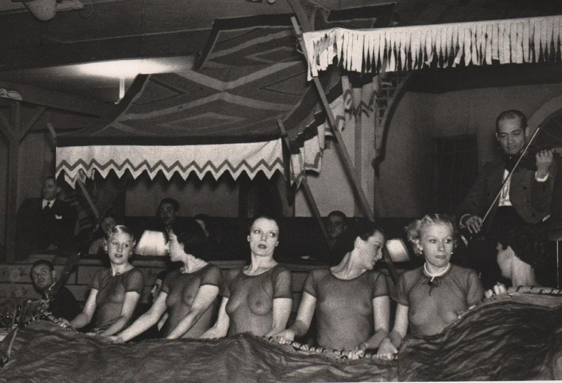 DAVID SEYMOUR - Cirque Medrano, 1935: Artist:DAVID SEYMOUR Print Title: Cirque Medrano, 1935 Medium: Printed Image size (inches) approx. (WILL PROVIDE INFO, PLEASE ARRANGE ALPHABETICALLY, THANKS) Artist Bio: David Seymour (1911 - 1956), w