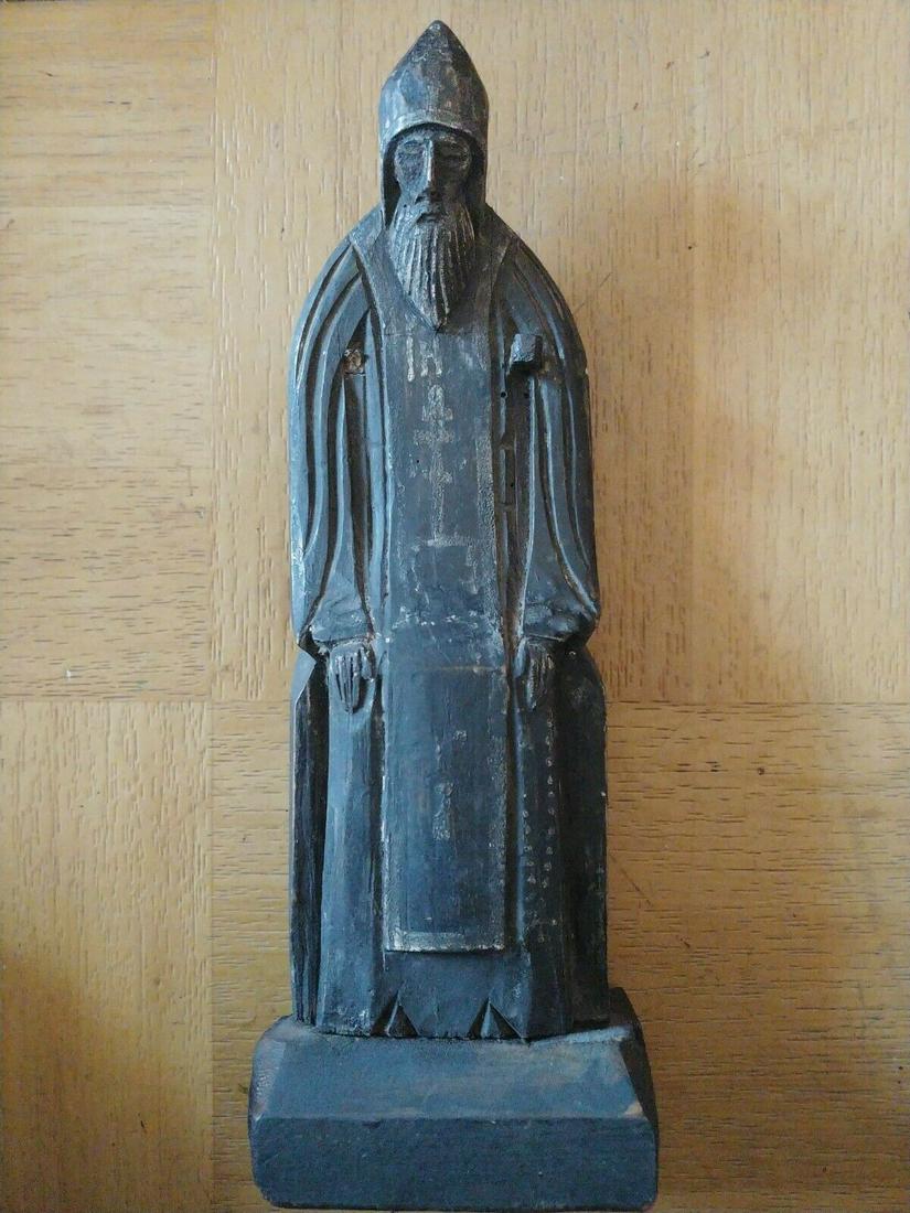 Antique 19c Russian Icon of St.Neel: STUNNING RUSSIAN ANTIQUE 19c ORTHODOX ICON OF THE ST.NEEL HAND CARVED. SIZE ;H : 8 1/2 INCHES(22 cm). Reserve: $350.00 Shipping: Domestic: Flat-rate of $25.00 to anywhere within the contiguous U.S. In