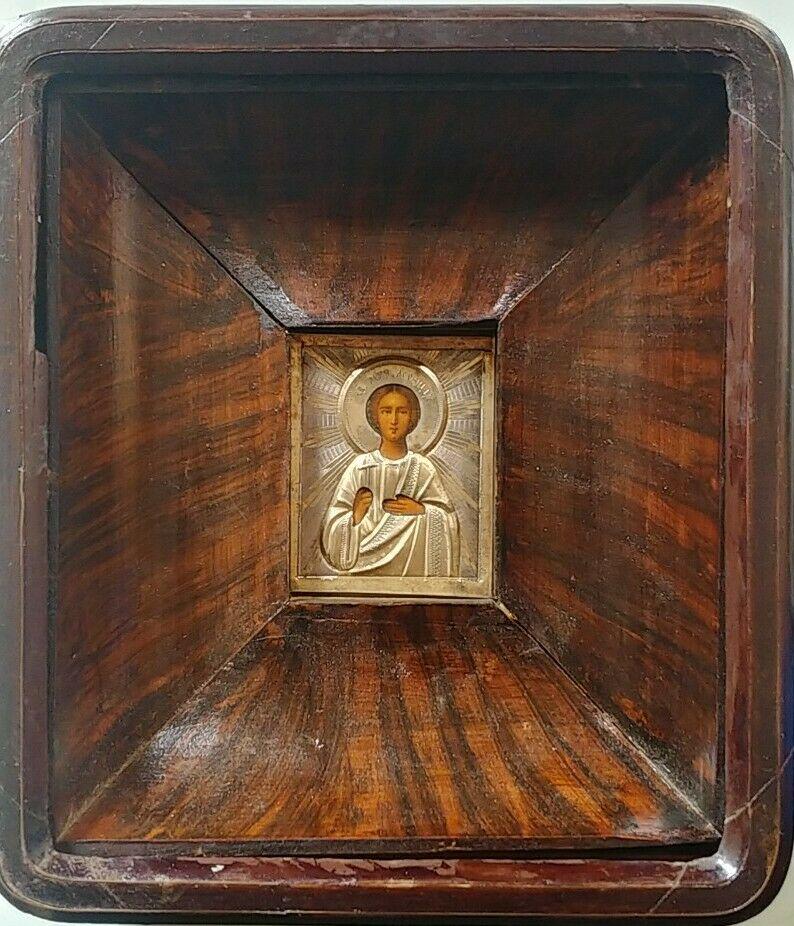 Antique 19c Silver Russian icon of St.Leonid with Kiot: ANTIQUE 19C RUSSIAN ORTHODOX ICON OF ST.LEONID 84 SILVER OKLAD. EXTREMELY RARE,FROM PRIVATE COLLECTION ICON IN VERY GOOD ANTIQUE CONDITION,AS SEEN ON PICTURES. HAND PAINTED ON WOOD PANEL. SIZE H ; 9 x
