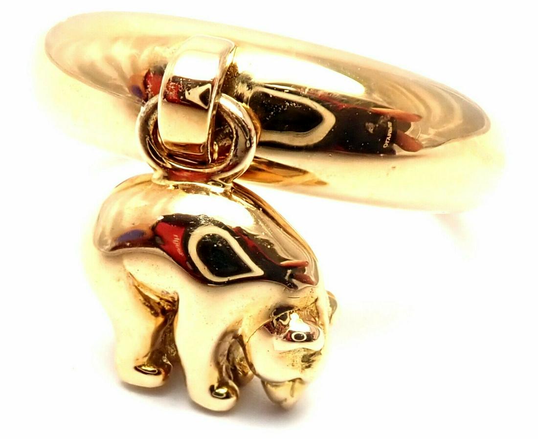 Van Cleef & Arpels 18k Yellow Gold Bear Charm Band Ring: Van Cleef & Arpels 18k Yellow Gold Bear Charm Band Ring. You are bidding on a Van Cleef & Arpels 18k Yellow Gold Bear Charm Band Ring. This ring comes with service paper from Van Cleef & Arpels store.