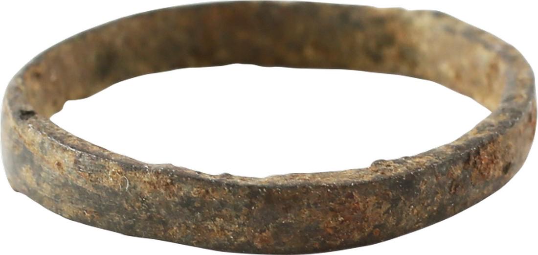 ANCIENT VIKING WEDDING RING C.850-1050 AD JEWELRY S 3: No Reserve! Bronze, Size 3 1/2 for the small finger as was the custom. Slightly rounded face band 2.1mm width. Surface with fine glossy patina. Vikings exchanged rings on the pommel of the groom’s s
