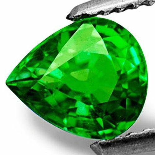 0.72-Carat Super Lustrous Electric Green Tsavorite (1 of 2)