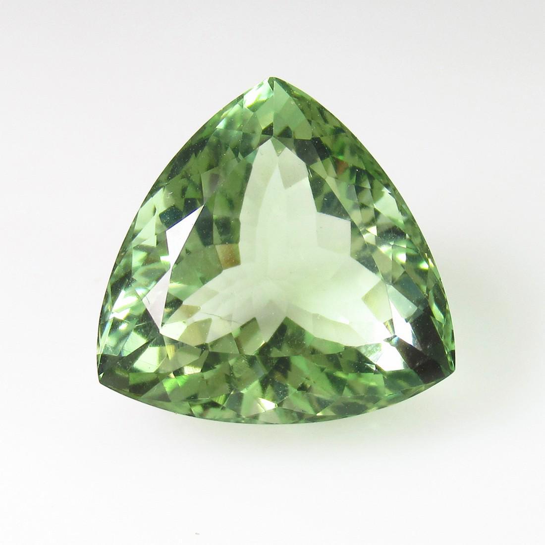 25.42 Ctw Natural Green Amethyst Trillion Cut (1 of 2)