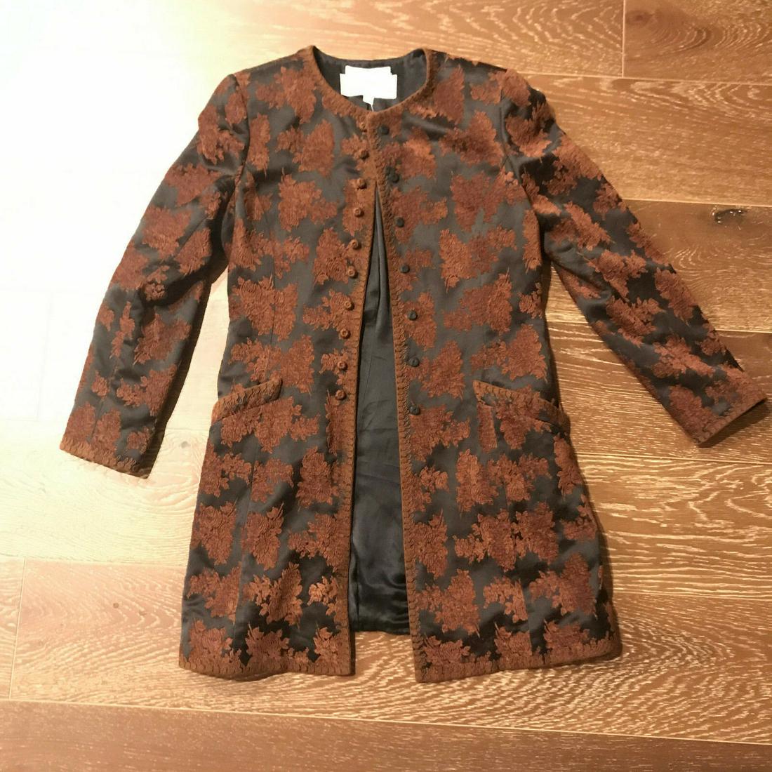Vintage Oscar De La Renta Saks Brown Brocade Coat: AK Vintage Oscar De La Renta Saks Brown Brocade Coat Jacket Size 6 or 8 Â· Wonderful jacket that is a great addition to your collection. Â· Size 6 or 8 Â· DonÂ’t miss out Â– we have only O