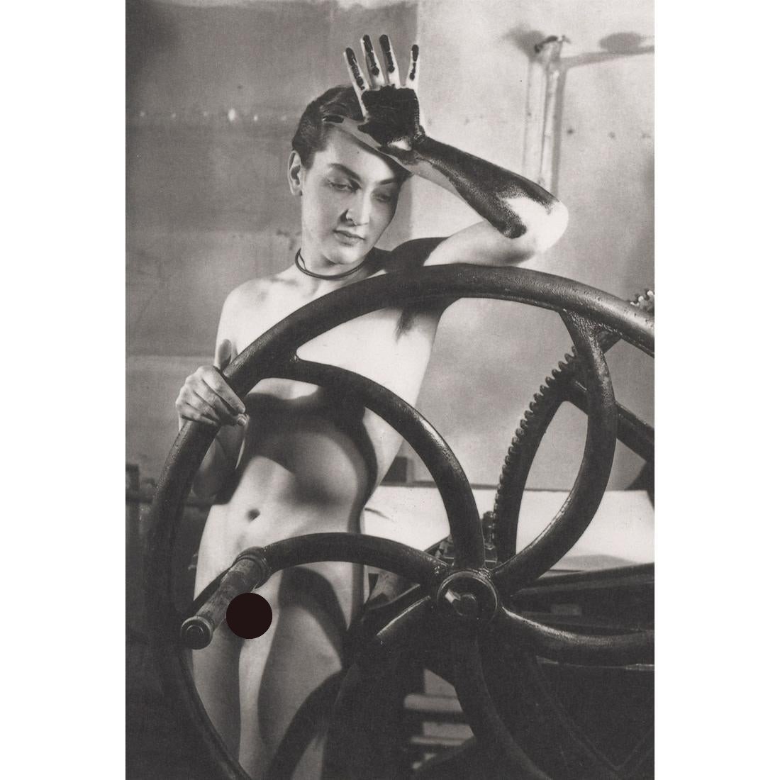 MAN RAY - Erotique voilee, Meret Oppenheim - nude: Artist: MAN RAY Print Title: Erotique voilee, Meret Oppenheim, 1933 Medium: Sheet-fed Gravure Printing Date: 1990's Printed in France Image size approx: 7.5 x 5 inches Man Ray, original name Emmanuel 