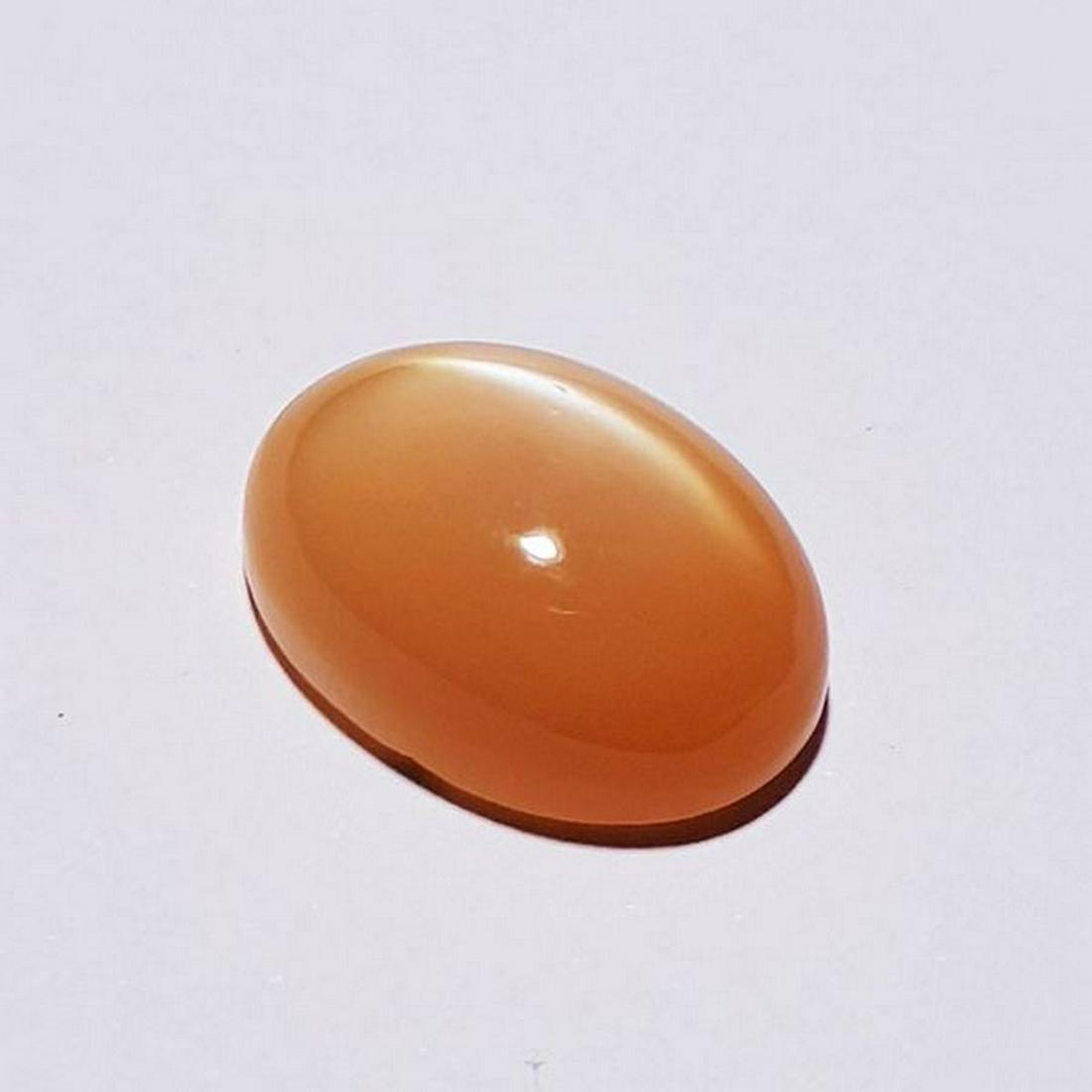 Natural Orange Moonstone Cat's Eye 5.55 ct: No Reserve! Title: Natural Orange Moonstone Cat's Eye 5.55 ct Color/Clarity: VVS Gemstones: Loosegemstone Carat Weights: 5.55 Size/Dimensions: 13.60 x 9.70 x 5.50 Additional Information: Oval - Srilan