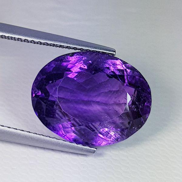 Natural Amethyst Oval Cut 12.60 ct (1 of 6)