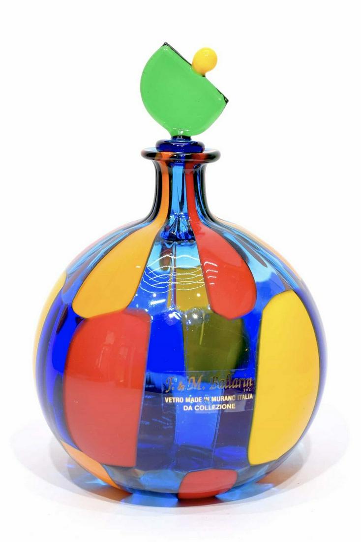 Murano glass Bottle pezzato: Title: Murano glass Bottle pezzato Maker: Angelo Ballarin Origin: Murano Date/Period: 2020 Materials:glass Size:16 x 11 cm 130 grams Description:Glass bottle pezzata, made by glass master Ballarin. It