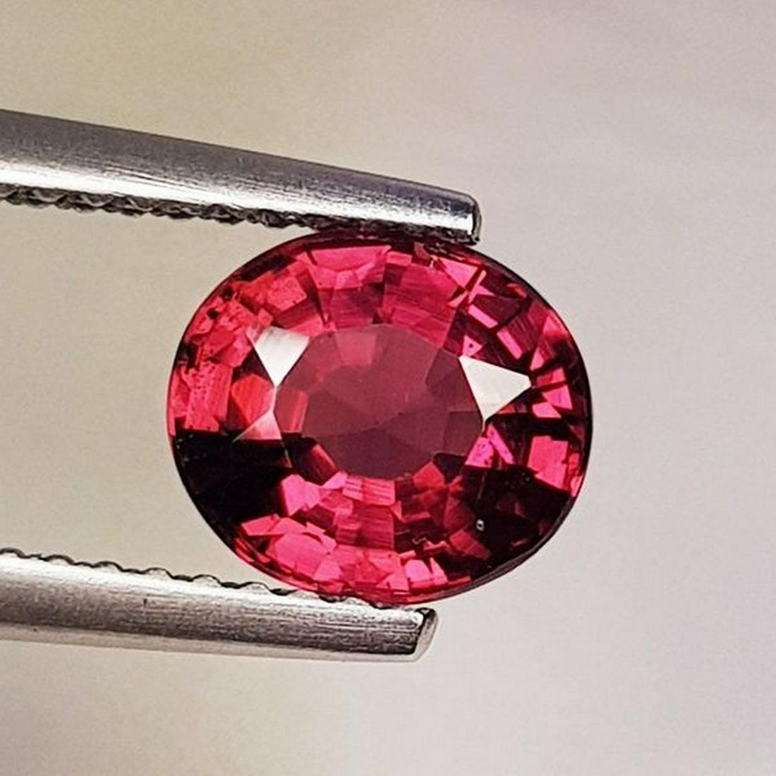 Natural Rhodolite Garnet Oval Cut 1.72 ct: No Reserve! Title: Natural Rhodolite Garnet Oval Cut 1.72 ct Color/Clarity: VVS - VS Gemstones: Gemstones Carat Weights: 1.72 Size/Dimensions: 7.40 x 6.50 x 4.00 Additional Information: Oval - Burma S