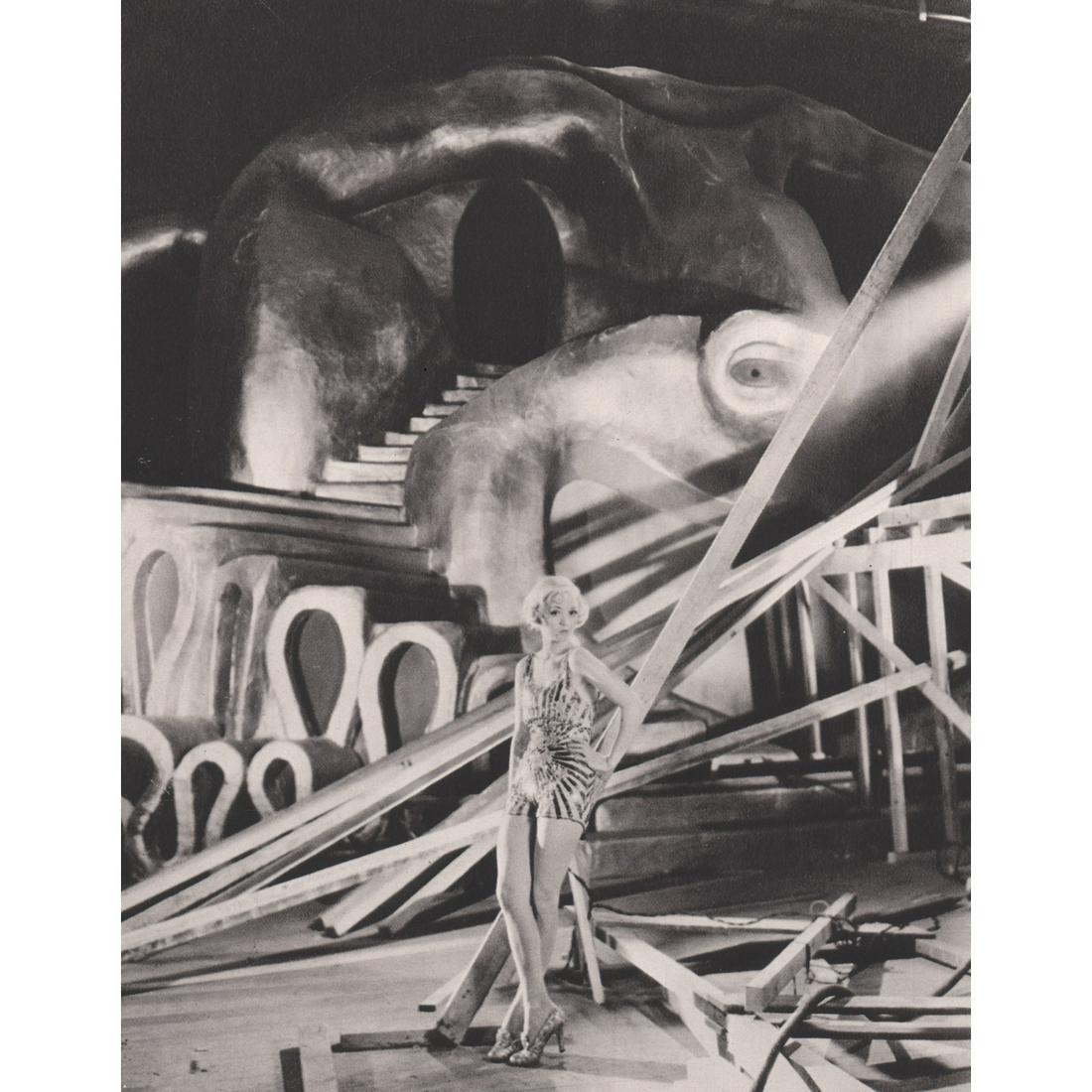 CECIL BEATON - Alice White: Artist: CECIL BEATON Print Title: Alice White Medium: Sheet-fed Gravure Printing Date: 1960's Printed in Great Britain Image Size: 7 X 5.5 inches Cecil Beaton was an English fashion, portrait and war 