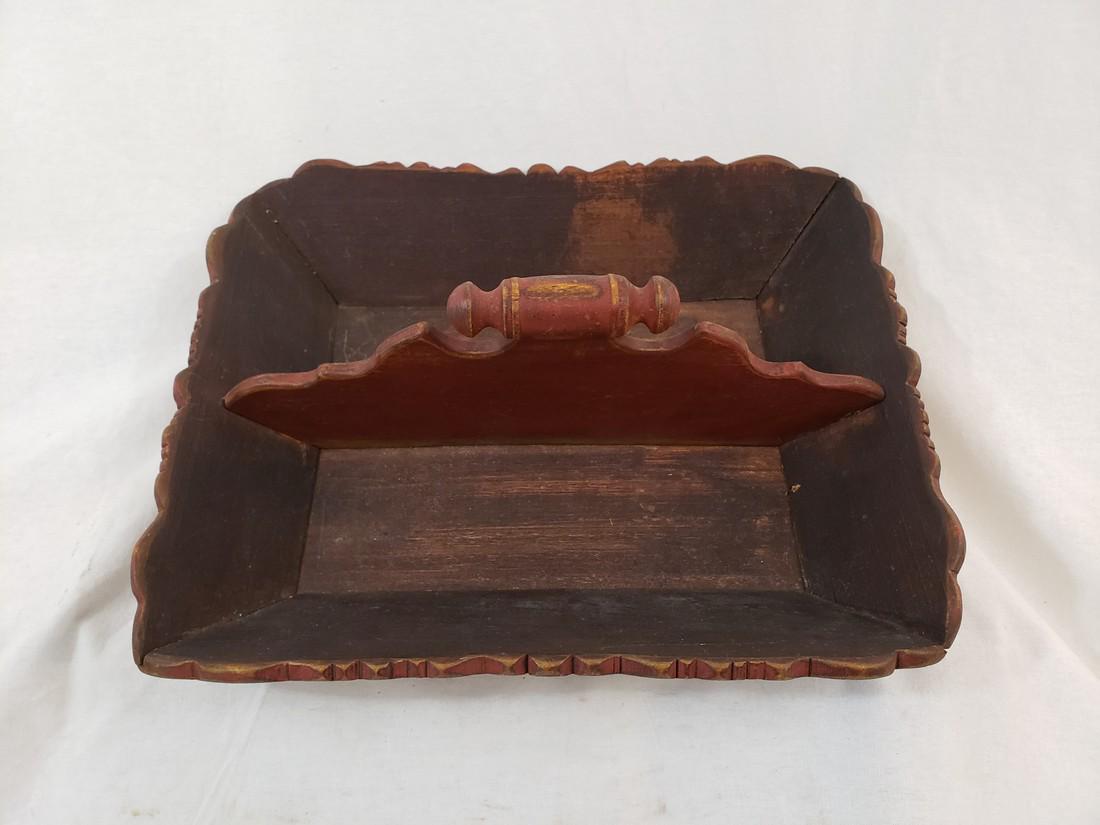 Red painted utensil carrier. Late 19th century (1 of 5)