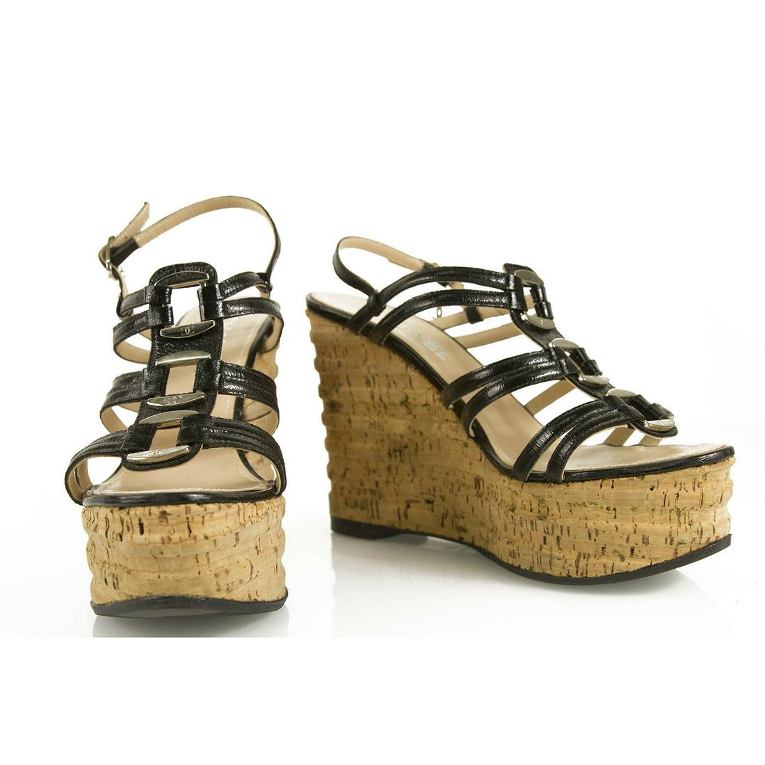 Chanel Black Patent Leather Cork Silver Tone HW Wedge: Chanel Black Patent Leather Cork Silver Tone HW Wedge Sandal Platform Shoes 37 Chanel Black Patent Leather Cork Silver Tone HW Wedge Sandal Platform Shoes 37 Effortlessly stylish wedge platform sandal