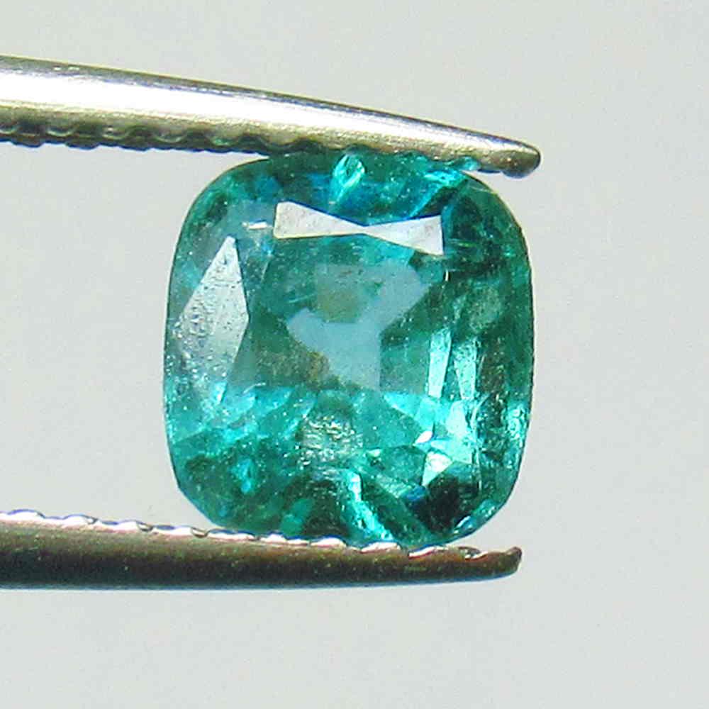 IGI Certified 1.08 Ctw Natural Emerald Cushion Cut (1 of 2)