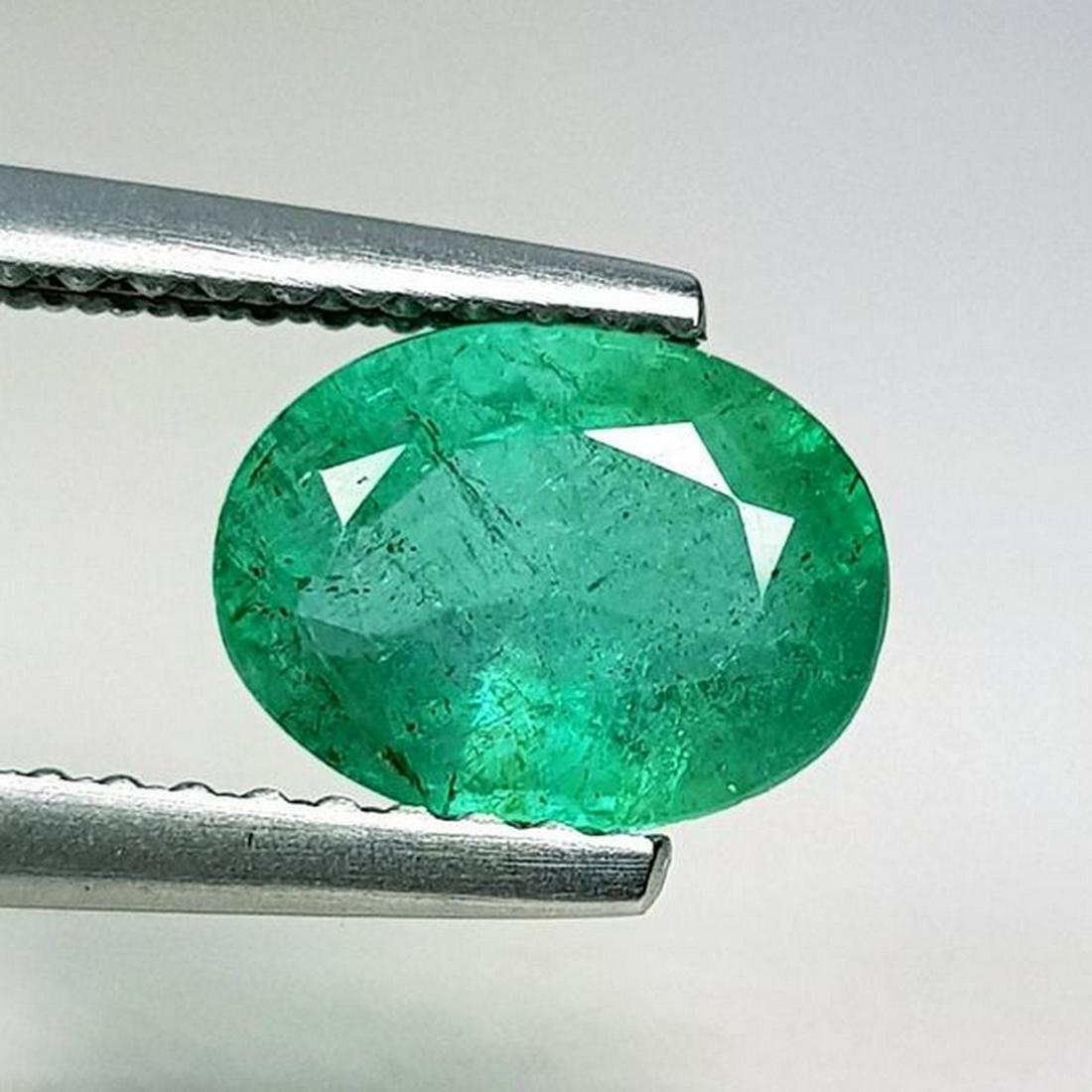 1.35 ct Natural Emerald Oval Cut (1 of 6)