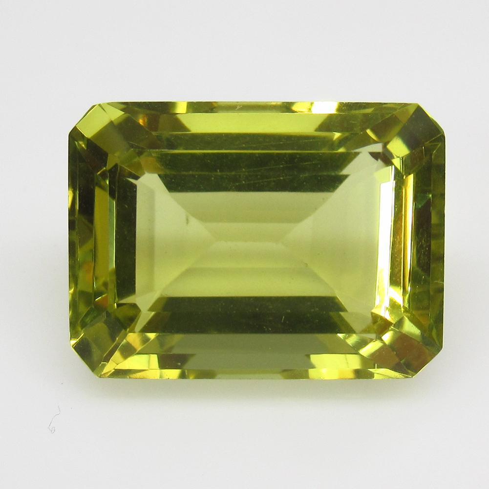 12.85 Ct Natural Lemon Quartz Octagon Cut: No Reserve! Title: 12.85 Ct Natural Lemon Quartz Octagon Cut Stone Clarity: VVS Gemstones: Natural Lemon Quartz Carat Weights: 12.85 Size/Dimensions:16.00 x 12.00 x 9.20 mm Additional Info:Good Luster