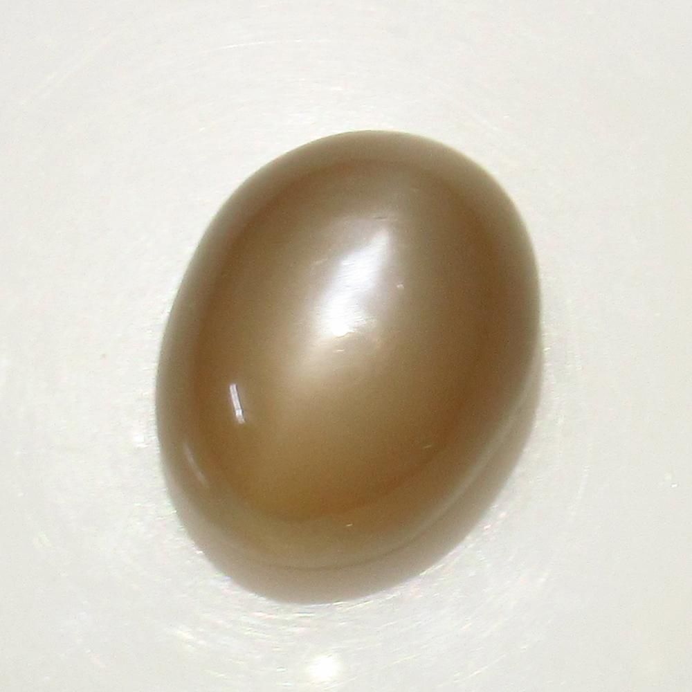 19.53 Ct Natural Moonstone Oval Cab: No Reserve! Title: 19.53 Ct Natural Moonstone Oval Cab Stone Clarity: Transparent Gemstones: Natural Moonstone Carat Weights: 19.53 Size/Dimensions:17.80 x 14.00 x 10.40 mm Additional Info:Nice Oval C