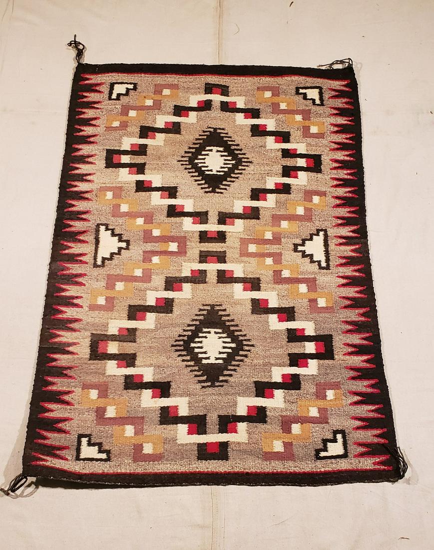 Navajo regional rug ca 1945-1955 (1 of 10)