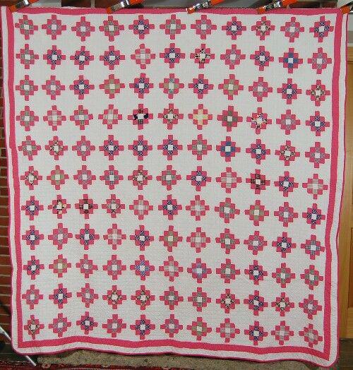 DAZZLING Vintage 30's Postage Stamp 25 Patch Antique (1 of 18)