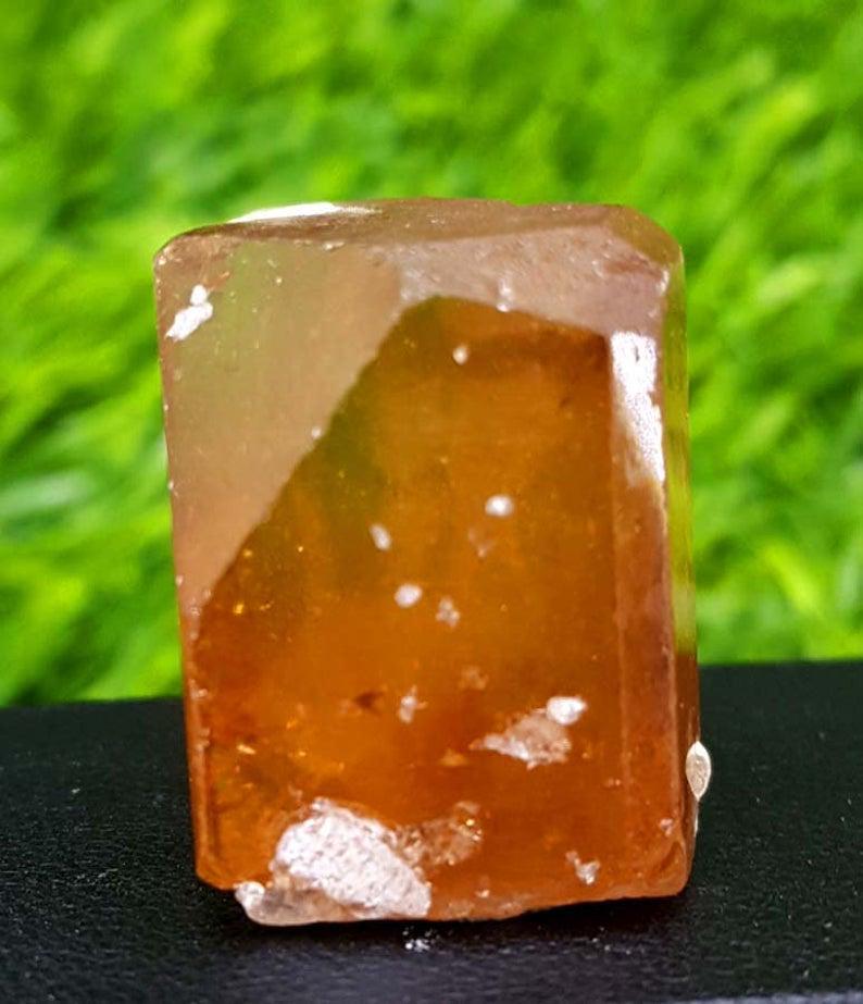 Topaz Crystal ,Double Terminated Damage Free Natural: Materials Topaz, Crystal more Description Topaz Crystal ,Double Terminated Damage Free Natural Topaz From Pakistan - Weight : 19 Gram Size : 20*21*17 mm Treatment : Natural Origin : Pakistan Economy S