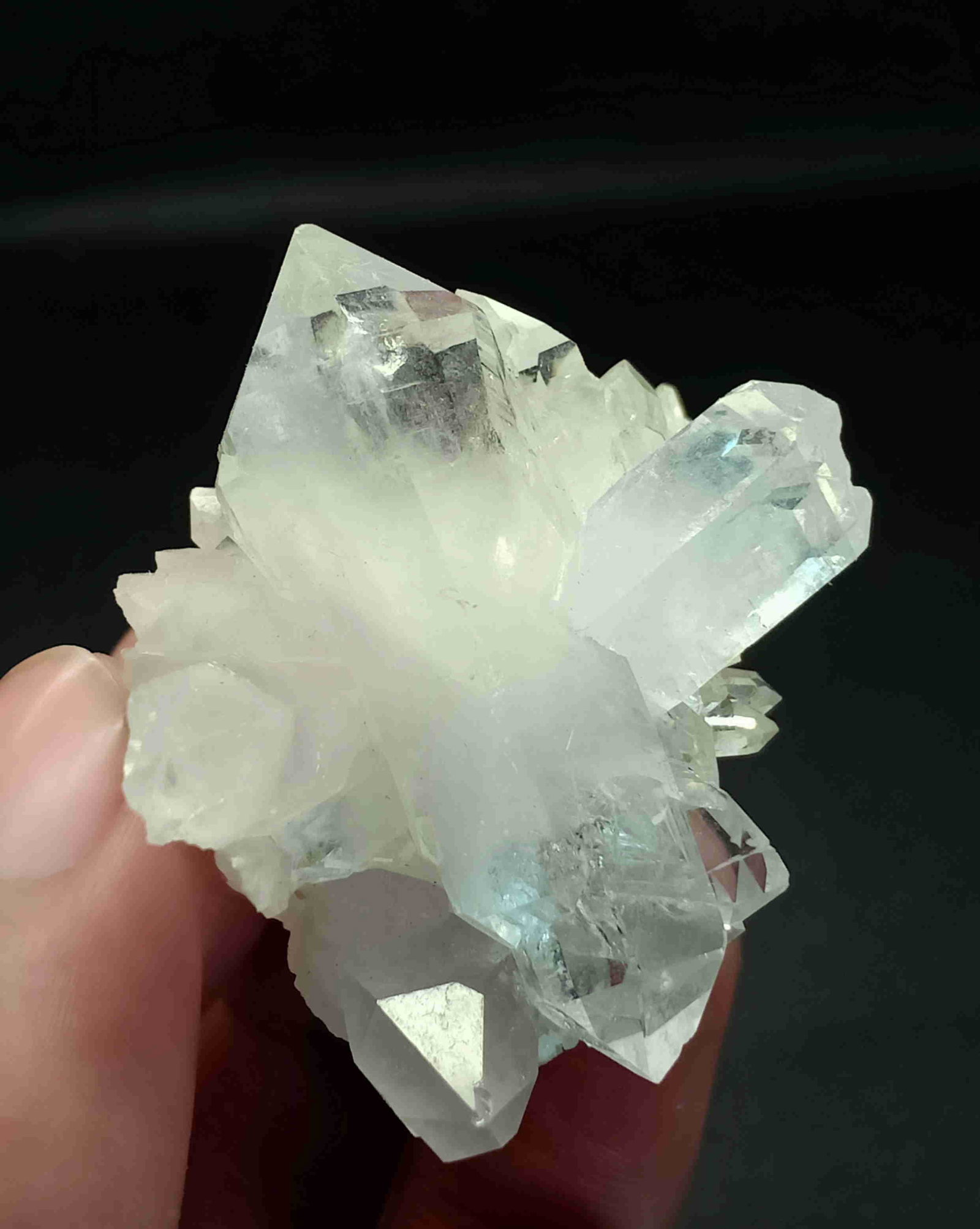 49 Gram Very Beautiful Natural Faden Quartz Specimen: Title: 49 Gram Very Beautiful Natural Faden Quartz Specimen Treatment: Natural Gemstones: Quartz Weight: 49 Gram Size/Dimensions: 58x41x37 mm Origin: Pakistan Reserve: $10.00 Shipping: Domestic: