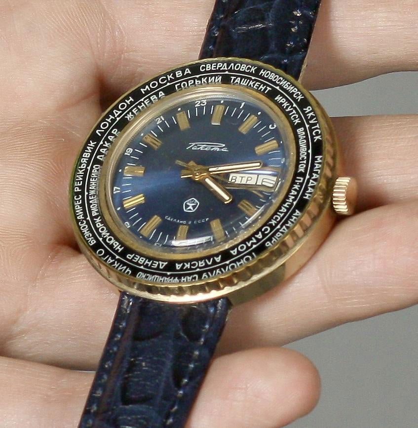 Raketa vintage men wrist watch russian antique unisex: Materials Band material: Leather Gold, Stainless steel Raketa vintage men wrist watch russian antique unisex white USSR watches ?18 Watch - "Raketa" Specifications: - diametr ( not including the