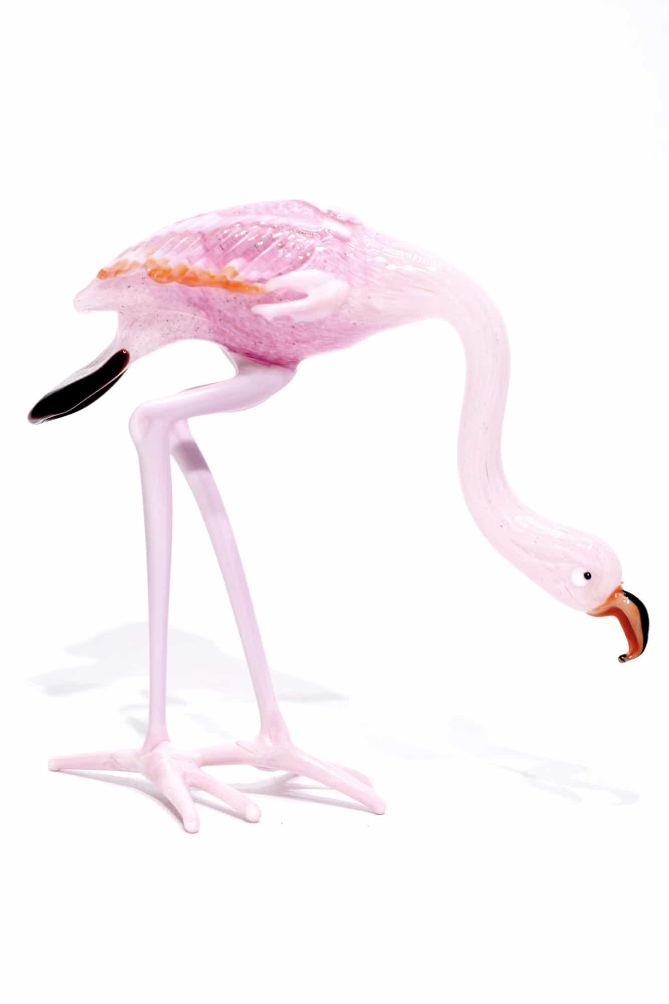 Murano glass sculpture flamingo: Additional Information: Murano glass pink flamingo , made by glass master Dario Frare in Murano. Date/Period: 2020 Maker: Frare Dario Origin: Murano Material: Glass Size: H. 13 cm, L. 7 cm, P. 60 gram