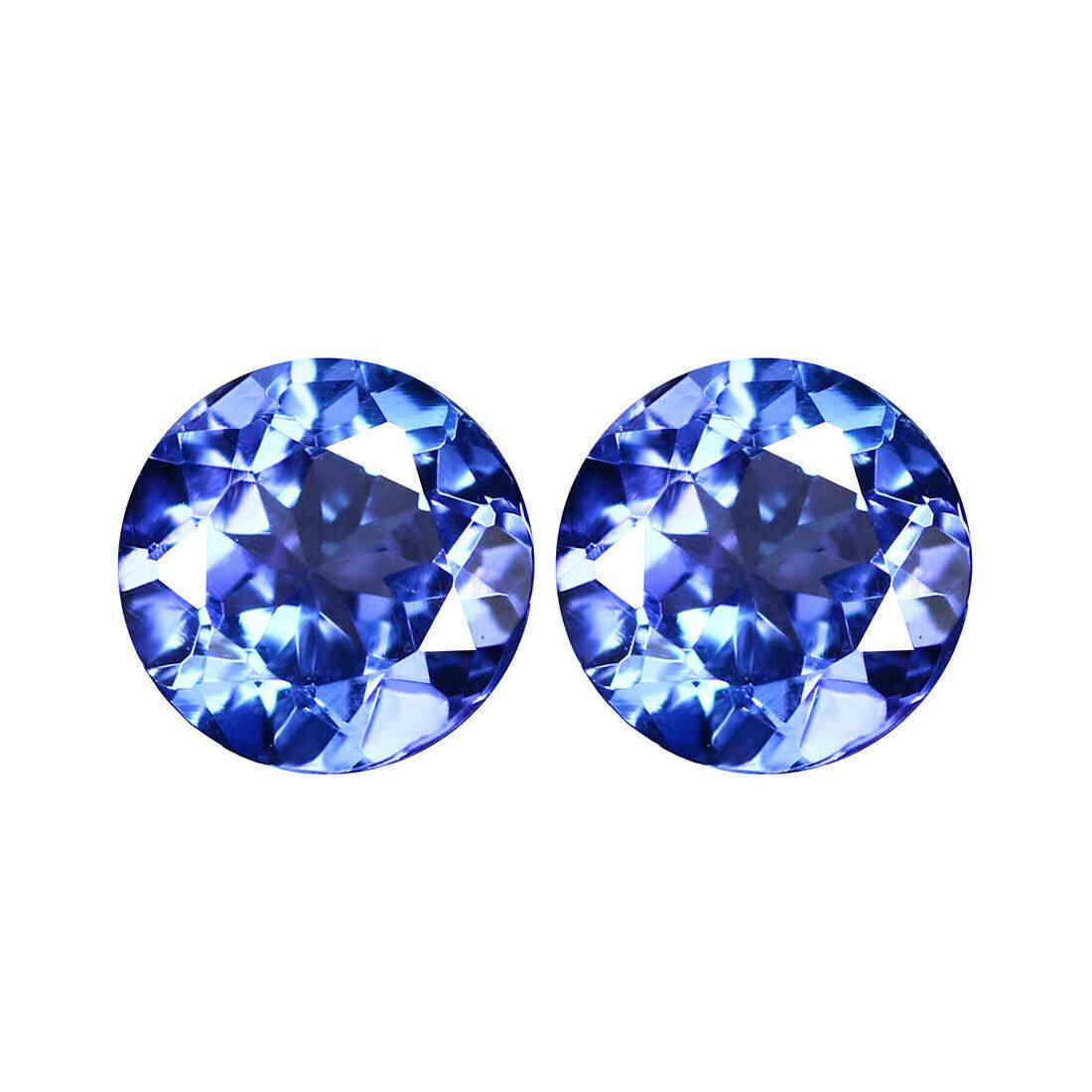 Round cut tanzanite pair -5x5 mm-AAA: Title: Round cut tanzanite pair -5x5 mm-AAA Color/Clarity: Purple Blue/VVS Gemstone Type: natural/heated Carat Weights: 1.12 Size/Dimensions:5.00 x 5.00 x 2.85 MM Additional Info:Please ,note that the