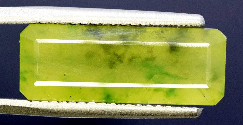 9.70 cts Beautiful Grasolar Idocrase Cabochon (1 of 5)