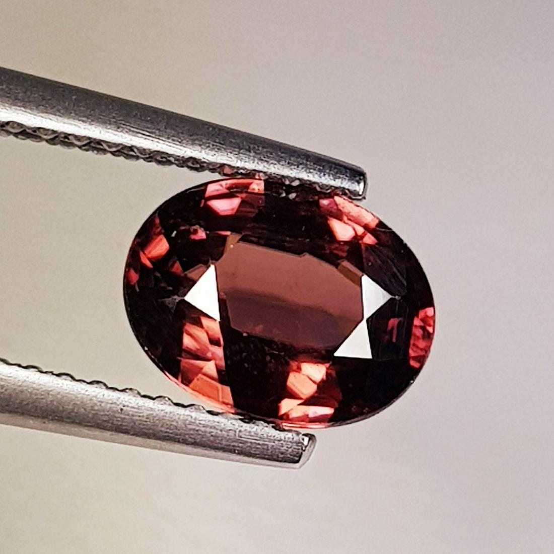 1.90 ct Natural Zircon Oval Cut: Title: 1.90 ct Natural Zircon Oval Cut Stone: Zircon Type: VVS Color/Clarity: Loosegemstone Carat Weight: $2 Dimensions: 8.20 x 6.20 x 3.50 Additional Information: Oval - Cambodia Reserve: $10.00