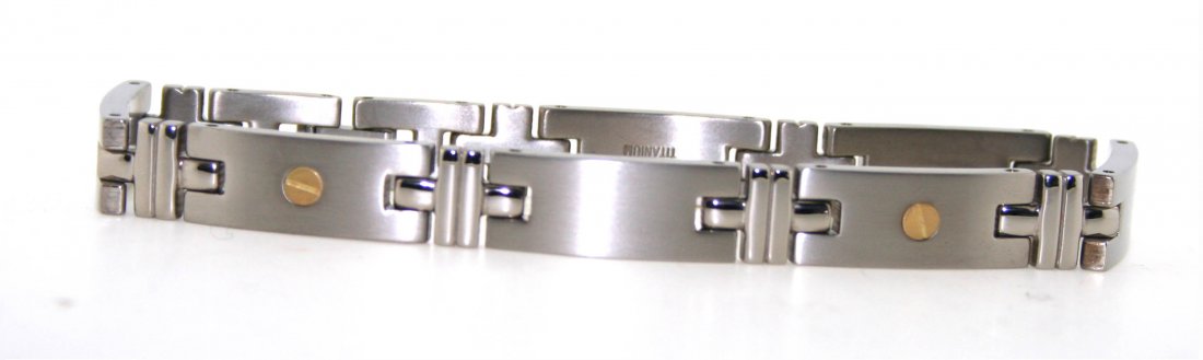 Titanium 7” Mans Bracelet: No Reserve! Titanium 7” Mans Bracelet Shipping: Domestic: Flat-rate of $9.99 to anywhere within the contiguous U.S. International: Foreign shipping rates are determined by destination.. Combined shi