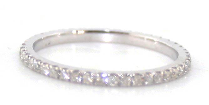 1 Ct Diamond Size 5.50 18K Ring: No Reserve! 1 Ct Diamond Size 5.50 18K Ring Shipping: Domestic: Flat-rate of $9.99 to anywhere within the contiguous U.S. International: Foreign shipping rates are determined by destination.. Combined