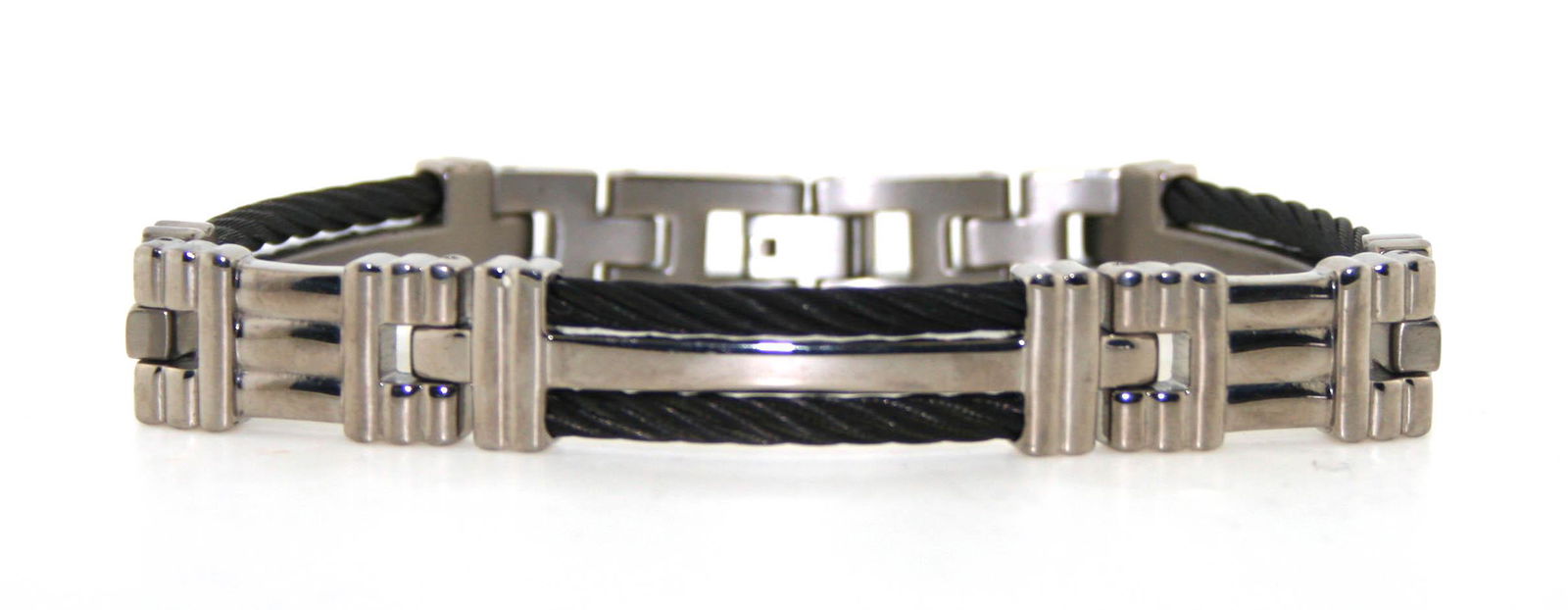 Titanium 7” Mans With Leather Bracelet: No Reserve! Titanium 7” Mans With Leather Bracelet Shipping: Domestic: Flat-rate of $9.99 to anywhere within the contiguous U.S. International: Foreign shipping rates are determined by destination..
