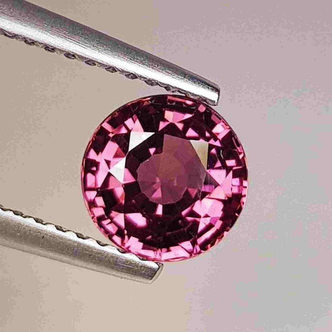 Natural Rhodolite Garnet Round Cut 1.74 ct: No Reserve! Title: Natural Rhodolite Garnet Round Cut 1.74 ct Color/Clarity: VVS - VS Type: Gemstones Carat Weight: 1.34 Dimensions: 6.70 x 6.70 x 4.50 Additional Information: Round - Burma Shipping: