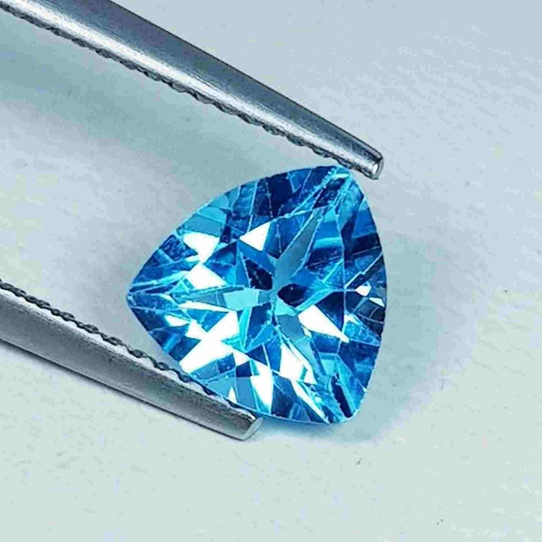 1.96 ct Natural Swiss Blue Topaz Triangle Cut (1 of 6)