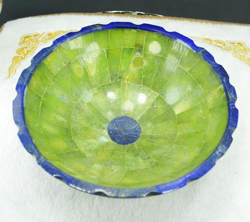 420 Gram Lovely Oval Shape Jade and Lapis Bowl ~: Materials lapis lazuli, jade more Description Lovely Oval Shape Jade and Lapis Bowl ~* Hand Made ~ Hand Craft ~ Jewelry Box Weight : 420 Gram Dimensions :~ 155*155*78 mm Standard DHL Shipping Reserve: