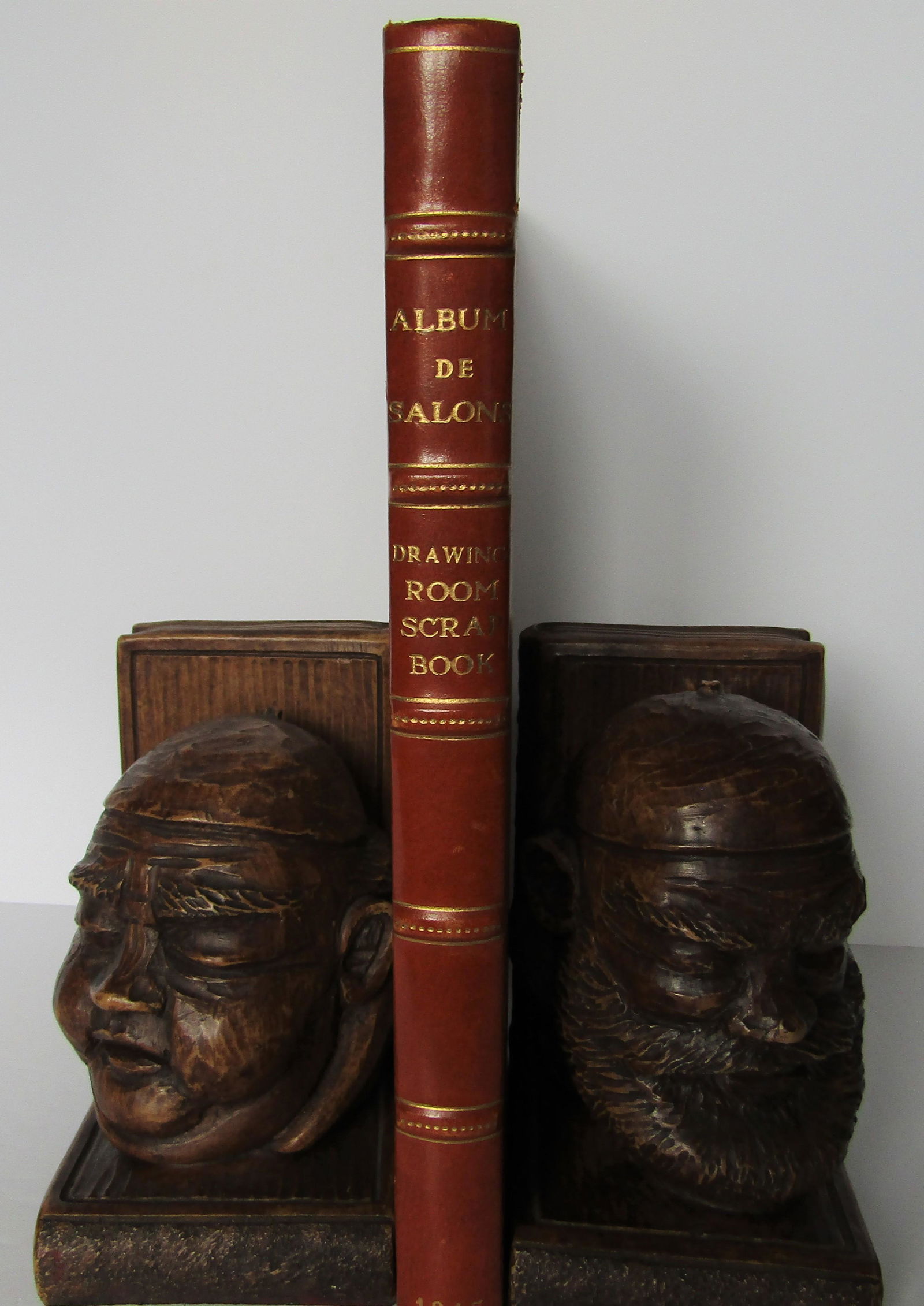 Album De Salons (1 of 4)