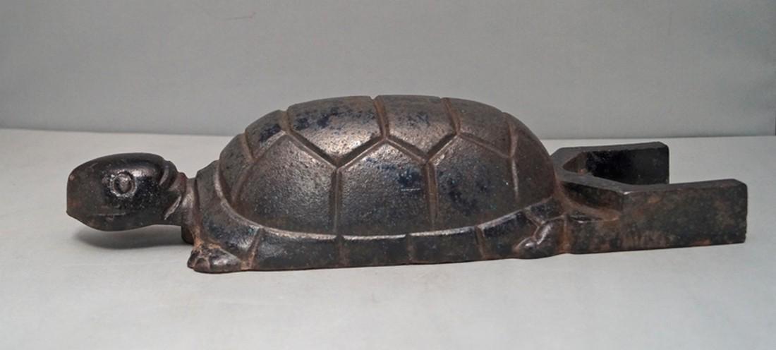 Antique Cast Iron Turtle (1 of 8)
