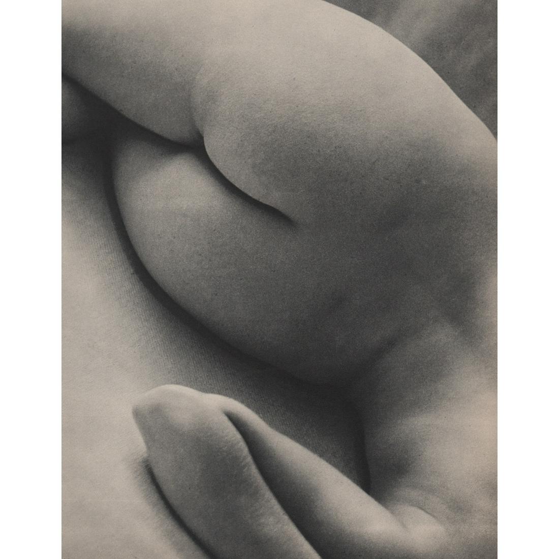 TRACY WEBB - Nude: No Reserve! Artist: TRACY WEBB Print Title: Nude Medium: Sheet-fed Gravure Printing Date: 1930's Printed in the USA Image Size approx: 10 x 8.25 inches Shipping: Domestic: Flat-rate of $15.00 to anywh