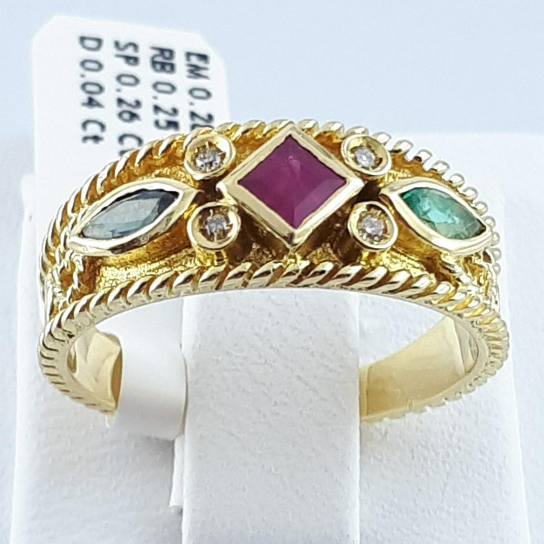18K Yellow Gold - Ring (1 of 9)