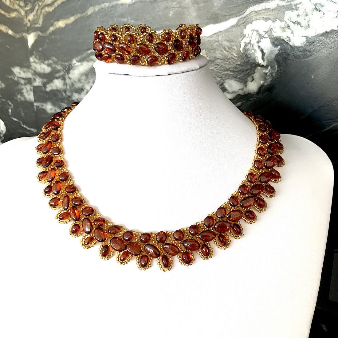 Grand Amber Bracelet and Necklace set made from (1 of 8)