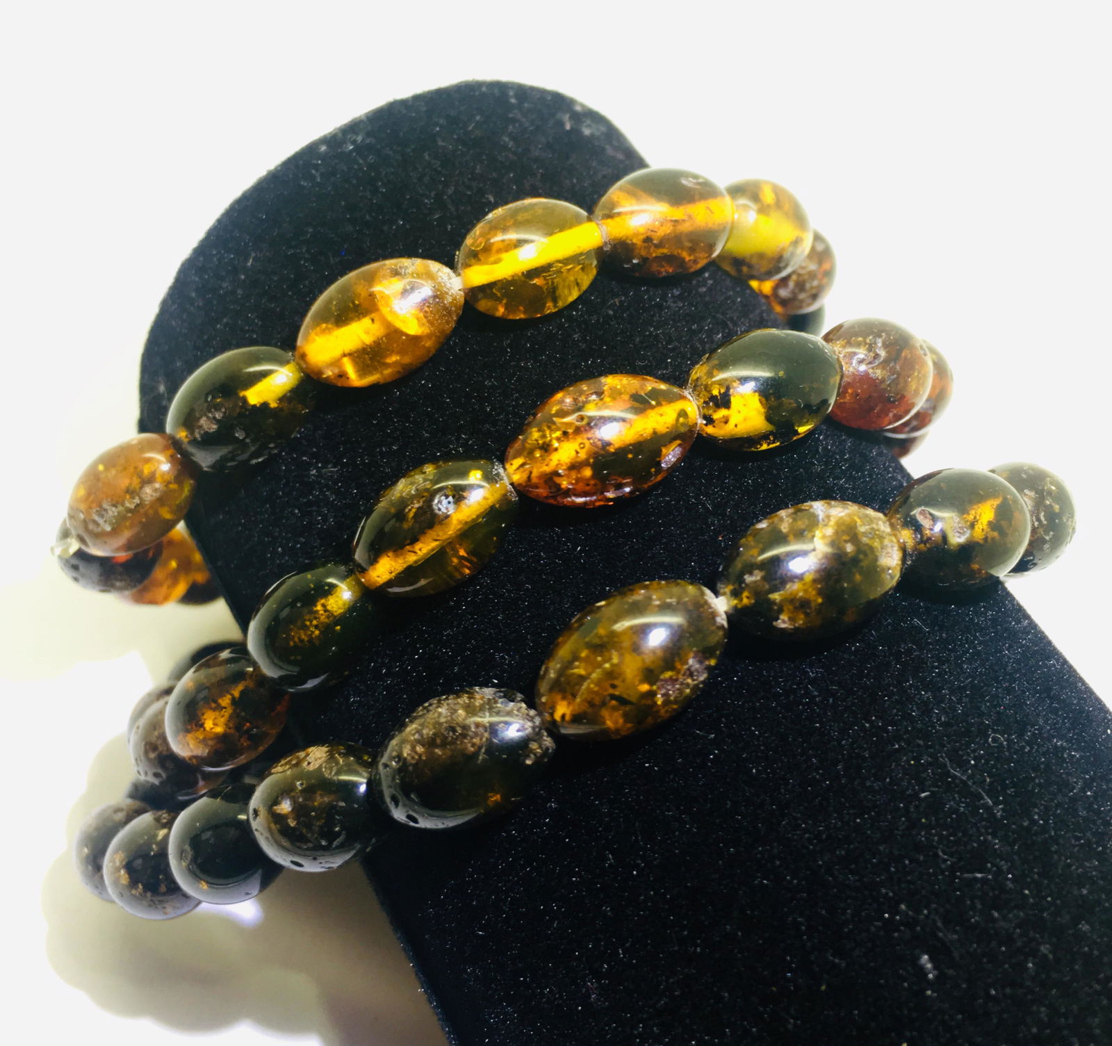 Set of 3 Remarkable Unique Vintage Amber Bracelets made (1 of 6)