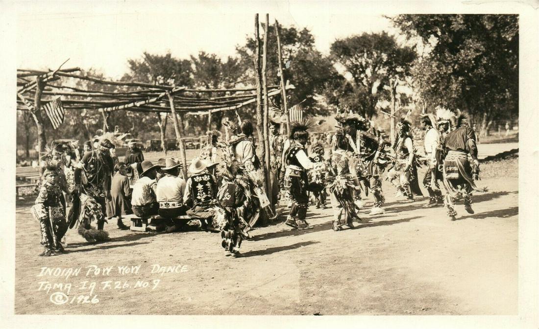 AMERICAN INDIAN POW-WOW DANCE TAMA IA 1926 ANTIQUE REAL (1 of 2)